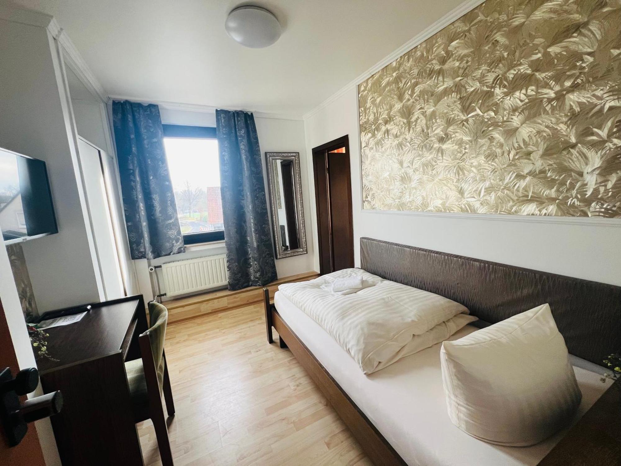 Hotel Ellermann Vlotho Esterno foto