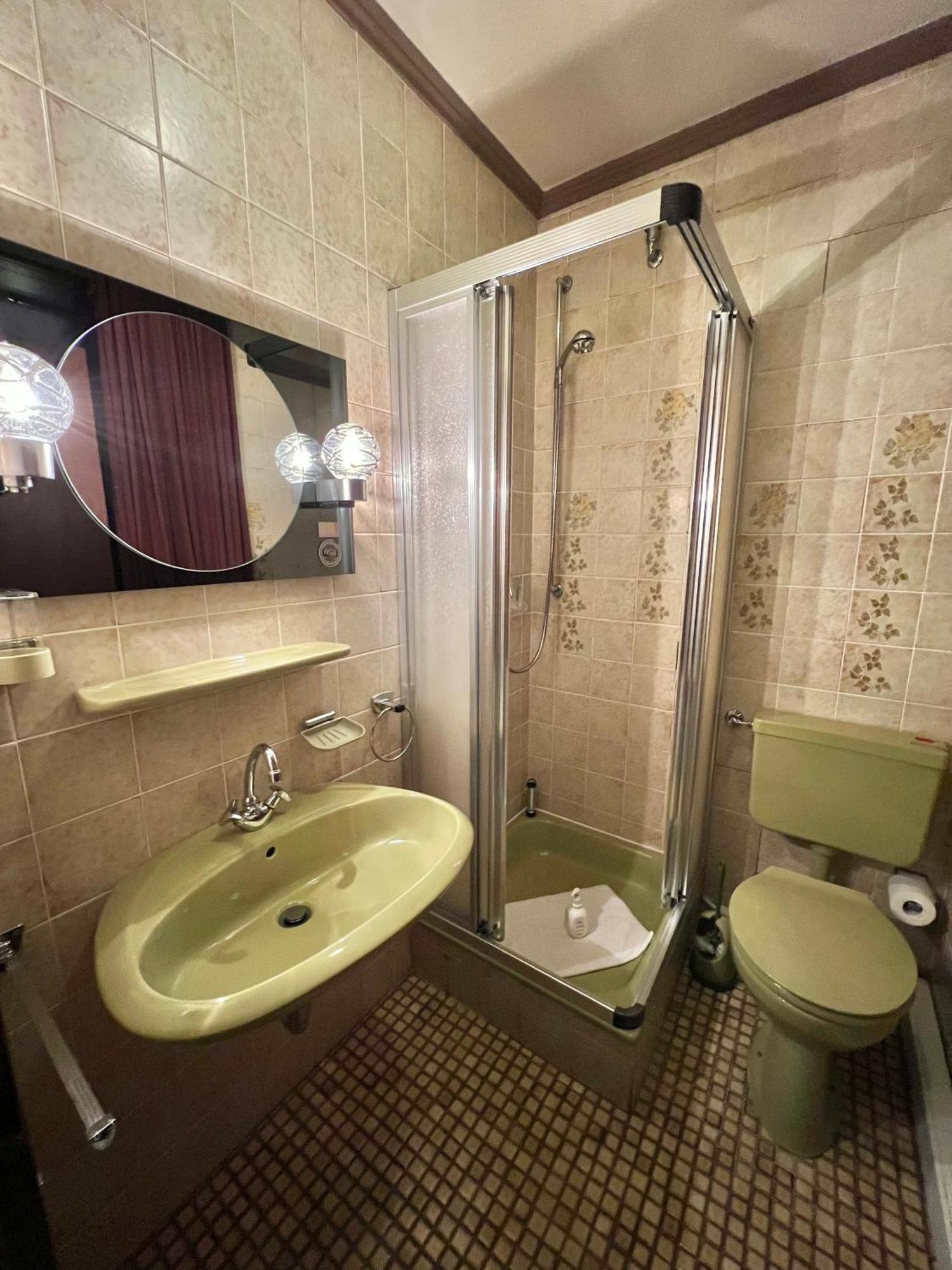 Hotel Ellermann Vlotho Esterno foto